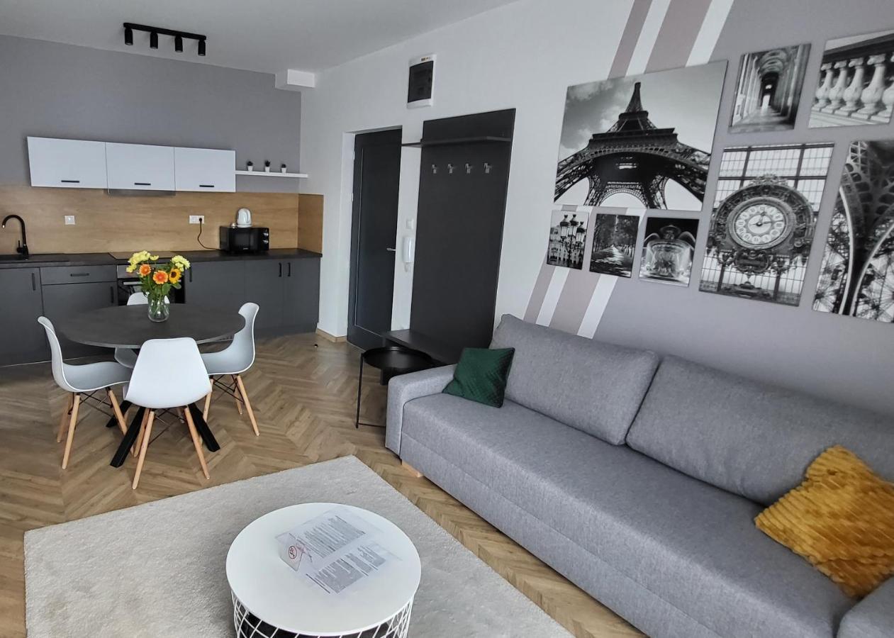 Dotis Apartman Тата Экстерьер фото